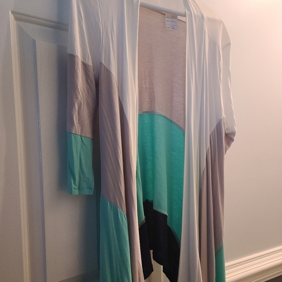 Flamingo Urban Sweaters - Long Sleeve Cardigan